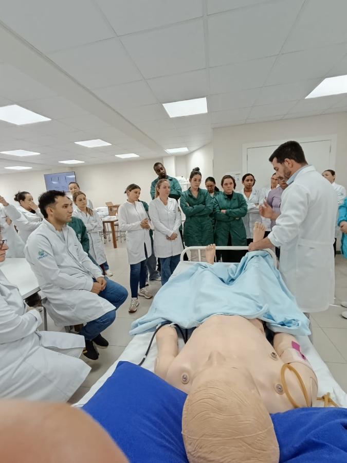 Joaçaba promove capacitação sobre avaliação e manejo do pé diabético para enfermeiros da Atenção Primária