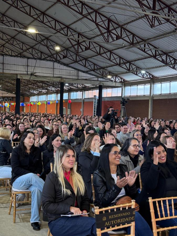 Joaçaba reúne mais de 2 mil pessoas em seminário sobre autismo