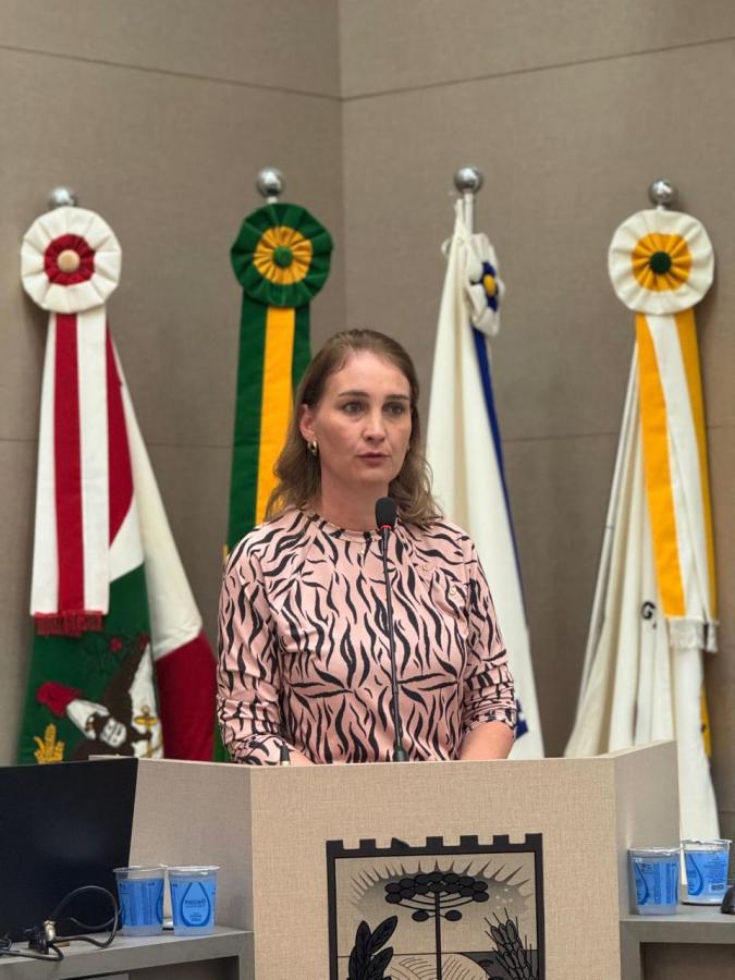 Rita questiona data em que atividades físicas oferecidas nos bairros serão retomadas