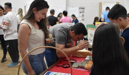 Estudantes do Colégio Unoesc Joaçaba apresentam projetos na 3ª Mostra Científica