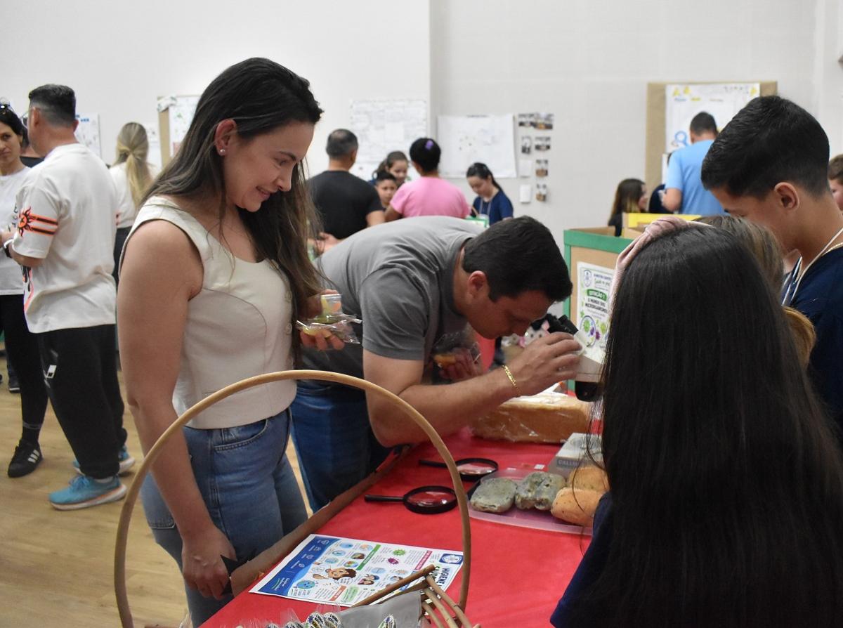 Estudantes do Colégio Unoesc Joaçaba apresentam projetos na 3ª Mostra Científica